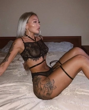 Алина Азия, 28 лет