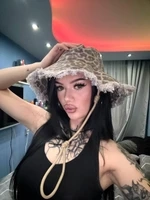 София, 21 лет